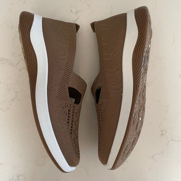 Women's Breathe Solid Color Soft Slip On Knit Orthopedic Sneaker Tan 40 - Picture 2 of 10